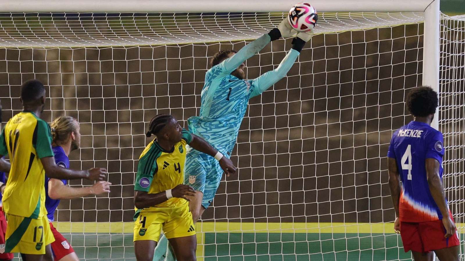 街头巷尾都 街头巷尾都